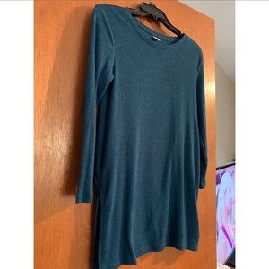 Size M old navy thin tunic sweater ribbed